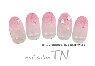 ネイル 中島 実穂のネイルデザイン