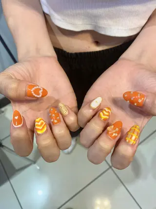 ネイル ∴Sanae. ∴ トータルビューティーのマツエク・マツパデザイン