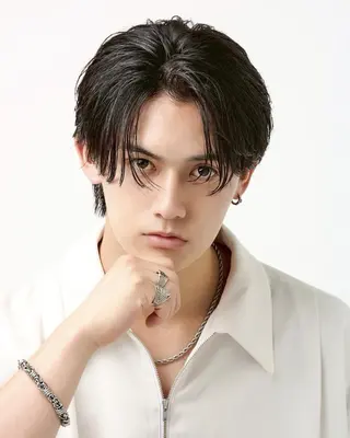 メンズ 🔥パーマで大人な色 気🔥BLUCK札幌のヘアスタイル