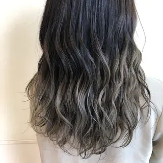 セミロング カラー 日置 大智のヘアスタイル