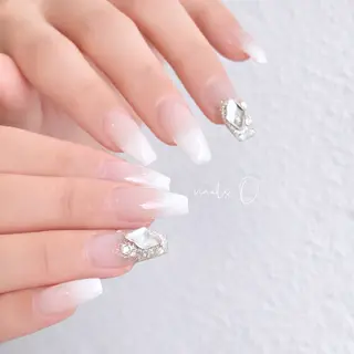 ネイル 大人可愛いネイル🎗 Hinaのネイルデザイン