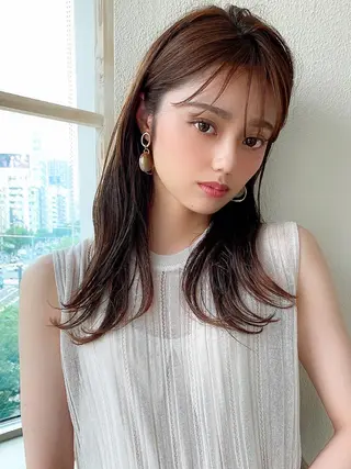 セミロング Beige＋Rr salon EBISU所属・艶感透明感カラー 🫧たけ🫧のヘアスタイル