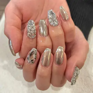 ネイル Cleo🧸伏見店 mikiのネイルデザイン