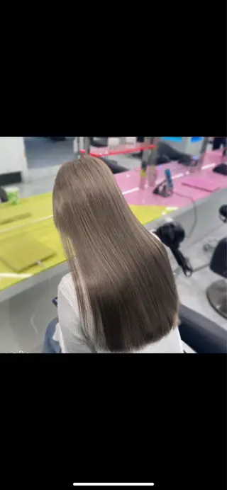 ロング カラー ハイトーン/韓国 レイヤー/るか🎀のヘアスタイル