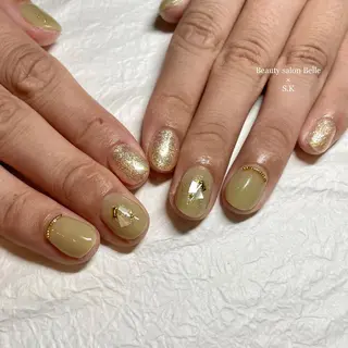 ミディアム ネイル ラヴィアンローズ所属・S. kurumiのネイルデザイン