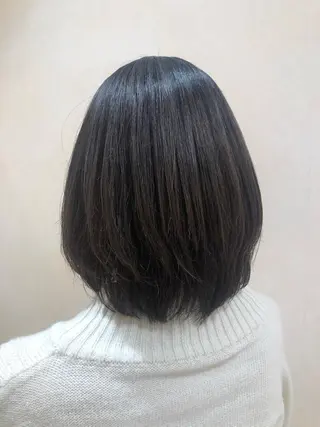 ミディアム パーマ ツヤ髪カラー💎 佐藤あきのヘアスタイル