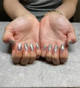 ネイル ｊｏｉｅ 【 ジョイエ 梅田 】 ネイル&アイラッシュ所属・土居 香帆のネイルデザイン