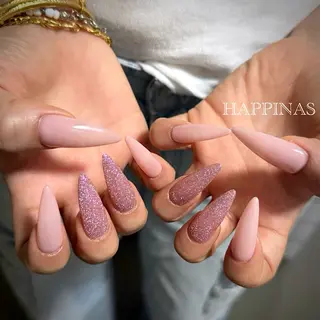 ネイル HAPPINAS ののかのネイルデザイン