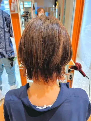 ショート カラー うしだ かおるのヘアスタイル