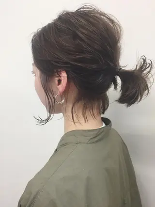 ショート カラー ヘアアレンジ 色白に見える暗髪 梅田・増田のヘアスタイル