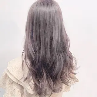 ロング カラー 🪄池袋ハイトーン 🪄ブリーチカラーのヘアスタイル