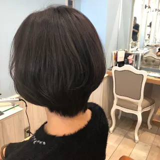 ショート うる艶カラー 🫶🏼💭mikaのヘアスタイル