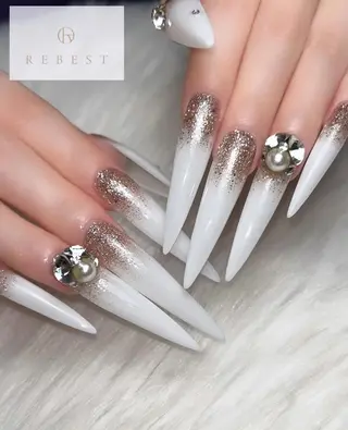 ネイル ❤️💛REBEST 京橋　nailのネイルデザイン