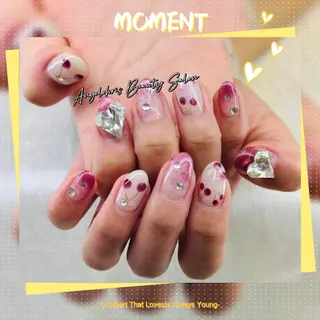 ネイル AngelChris ビューティーサロンのネイルデザイン