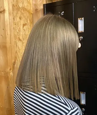 ミディアム 💕モテベージュ 🧡NANAKO🧡のヘアスタイル
