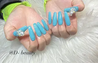 ネイル D-BEAUTY Nailsalonのネイルデザイン
