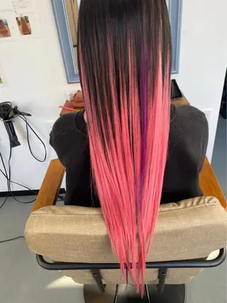 ロング Sherry大国町所属・Sherry大国町 HIKARUのヘアスタイル