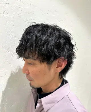 カラー パーマ メンズ ユージ ✂︎ パーマ＆ハイトーンのヘアスタイル