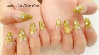 ロング ネイル ネイルスタジオ シェイクユアハンズのネイルデザイン