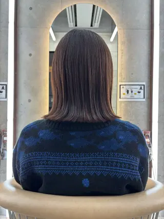 ミディアム ハッシュカット|透明 感カラー🩵レイヤーのヘアスタイル