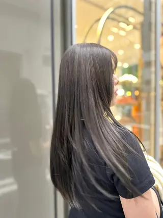 ロング 大阪/心斎橋 レイヤー/勇介のヘアスタイル