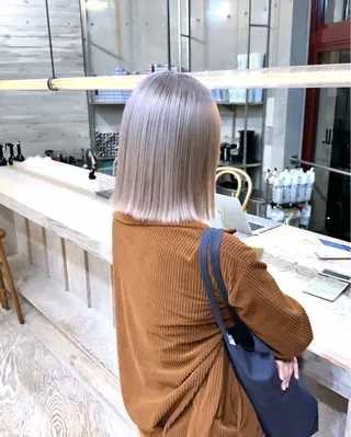 ミディアム ササキカズマ〻透明感 〻色落ち〻赤み消しのヘアスタイル