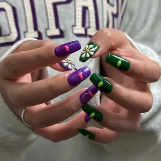 ネイル lamp nail modelのネイルデザイン