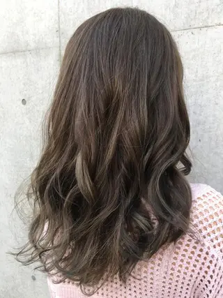 ミディアム カラー 井坂 和博のヘアスタイル