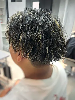 ミディアム カラー パーマ ヘアアレンジ メンズ キッズ パーマ、ブリーチ 👫🏼橋本貴志のヘアスタイル