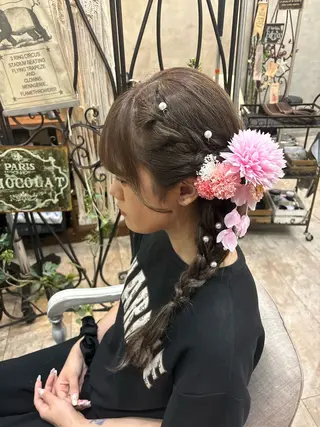 ミディアム ヘアアレンジ メンズ/ヘアセット/ 顔周りレイヤー/💶のヘアスタイル