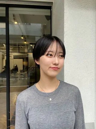 ショート カラー オバタ コトのヘアスタイル