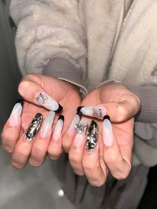 ネイル MARUCHU SAE👽のネイルデザイン