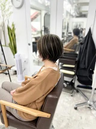 ショート ハイライト&曲がる 縮毛矯正特化 玉置のヘアスタイル