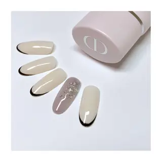 ネイル Toujours nail所属・Toujours / nijinaのネイルデザイン