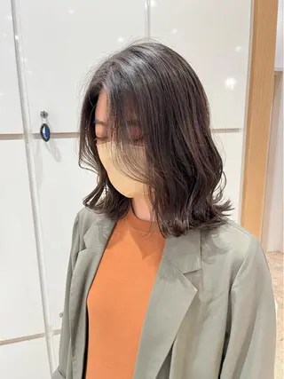 ミディアム カラー 椿森 美瑠紅の眉毛・アイブロウイメージ