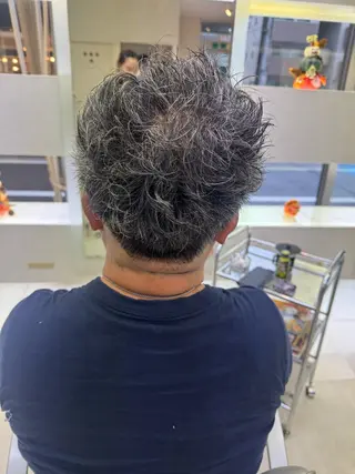 タカハシ リナのヘアスタイル
