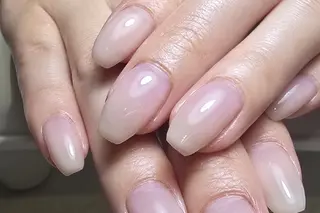 ネイル ネイルサロンEsent所属・澤 亜古のネイルデザイン