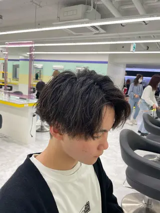 ミディアム パーマ ヘアアレンジ 艶カラー の達人のヘアスタイル