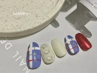 ネイル n. SAITOUのネイルデザイン