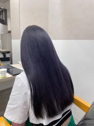 ロング カラー GISEL TAKUYAのヘアスタイル