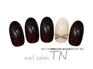 ネイル 中島 実穂のネイルデザイン