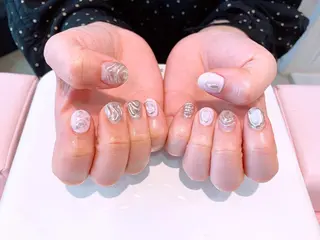 ネイル 金田 純香のネイルデザイン