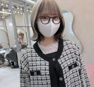 ミディアム カラー karin ボブハイトーンのヘアスタイル