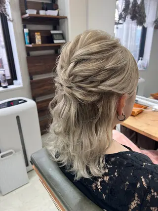 ミディアム ヘアアレンジ 山室 敬義のヘアスタイル