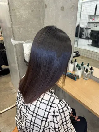 セミロング 髪質改善×縮毛矯正× 艶カラー　吉原和磨のヘアスタイル