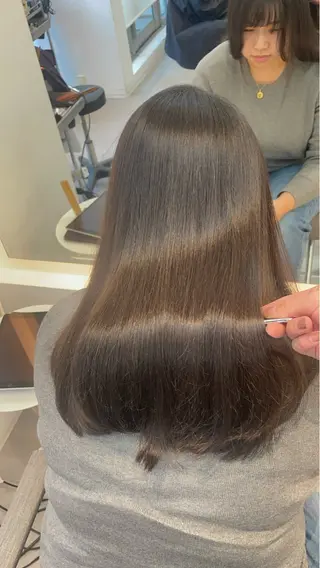 セミロング ✨髪質改善✨美髪 矯正🫧小泉のヘアスタイル