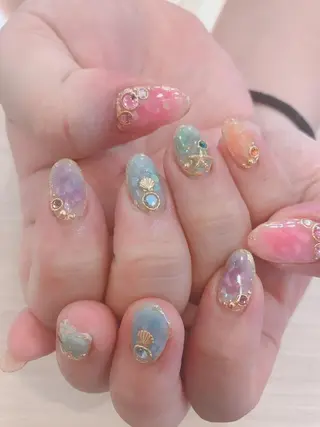 ネイル ネイルサロン トゥルースのネイルデザイン