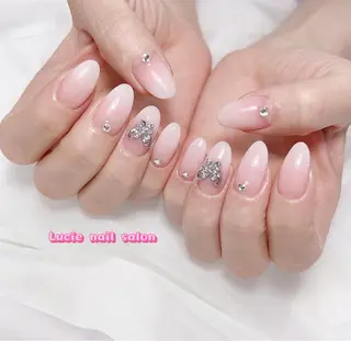 ネイル LUCIE NAIL SALON所属・ルシエ 浅草橋のネイルデザイン