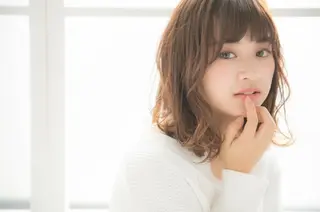 セミロング カラー 透明感ハイトーン☆ 今津 佑太のヘアスタイル