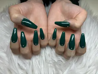 ネイル SOARE🤍 🤍のネイルデザイン